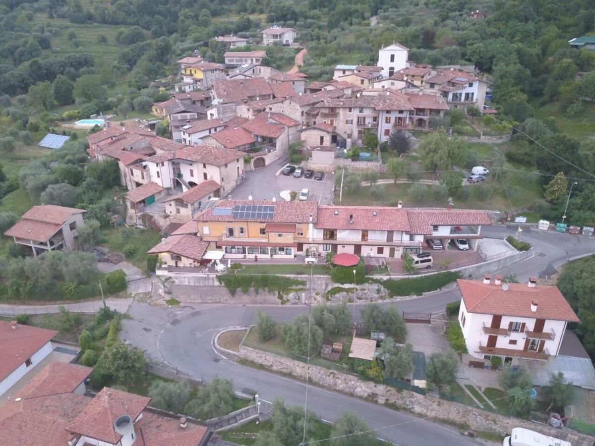 Ca' Pietra Di Nonno Pietro Acomodação com café da manhã Gavardo Exterior foto