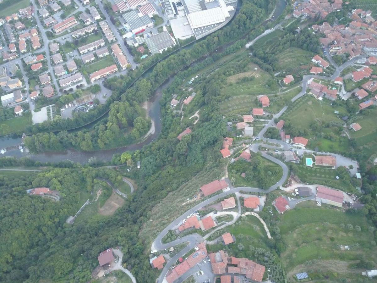 Ca' Pietra Di Nonno Pietro Acomodação com café da manhã Gavardo Exterior foto